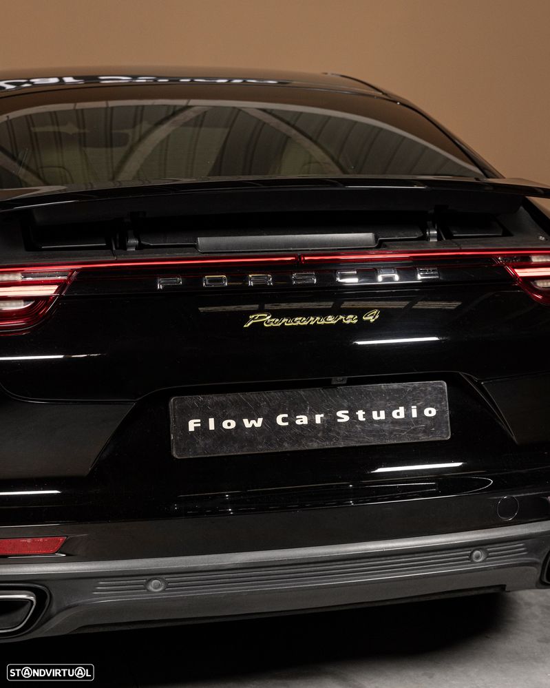 Porsche Panamera S Hybrid - 30