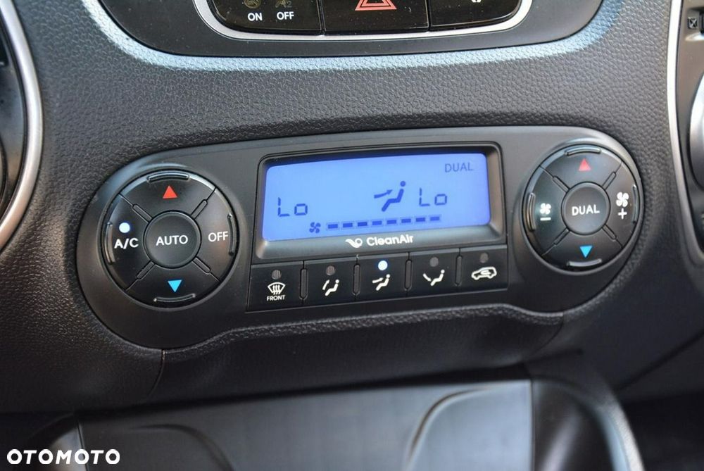 Hyundai ix35 2.0 4WD Automatik Premium - 26