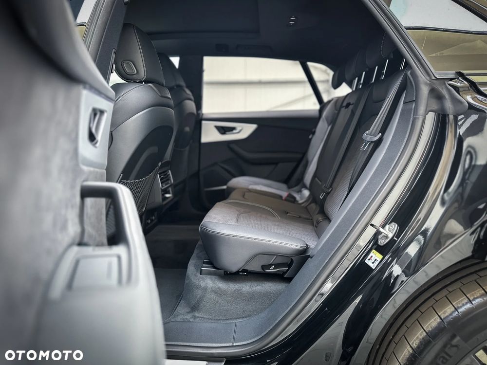 Audi Q8 - 23