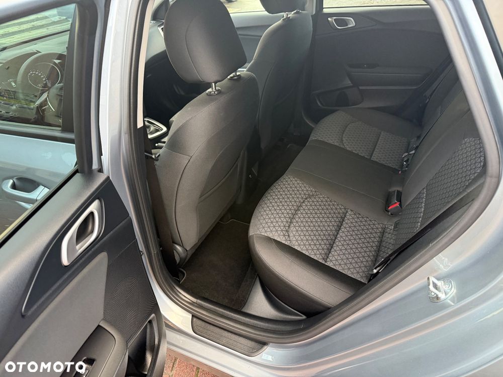 Kia Ceed 1.5 T-GDI DCT7 OPF Vision - 12