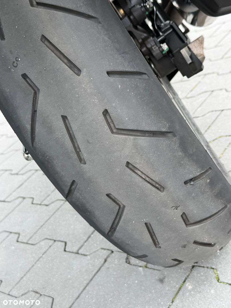 Kawasaki Versys 1000 - 11