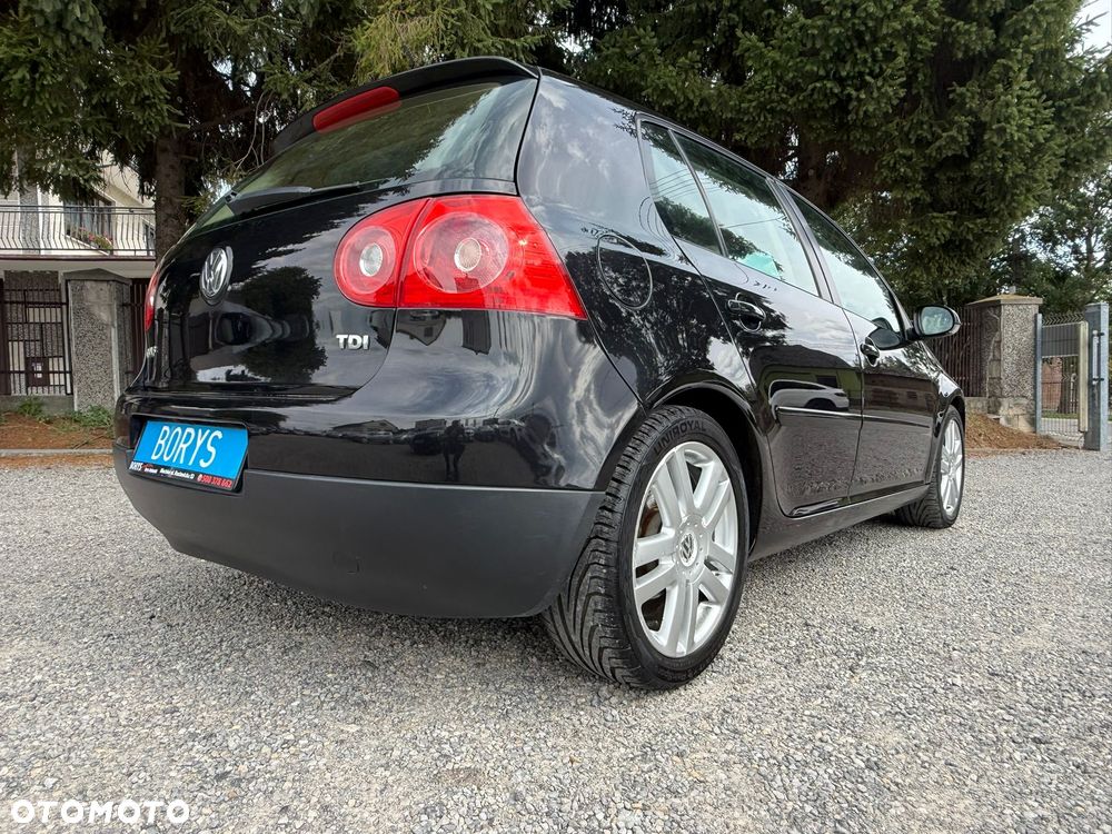 Volkswagen Golf 1.9 TDI Sportline - 26