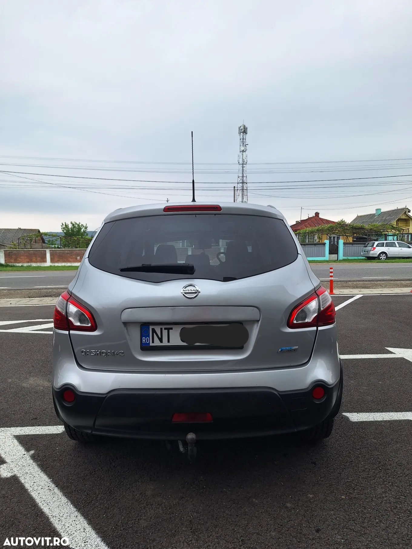 Nissan Qashqai+2 - 4
