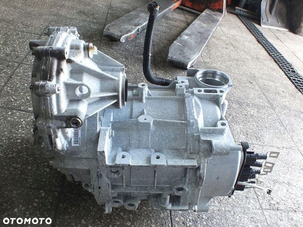 Silnik Elektryczny MAL601 290100376R Renault Twingo III E-TECH - 9