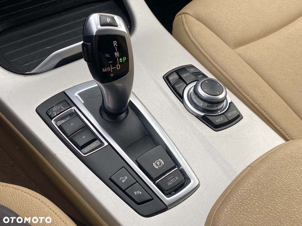 BMW X3 xDrive20i xLine - 23