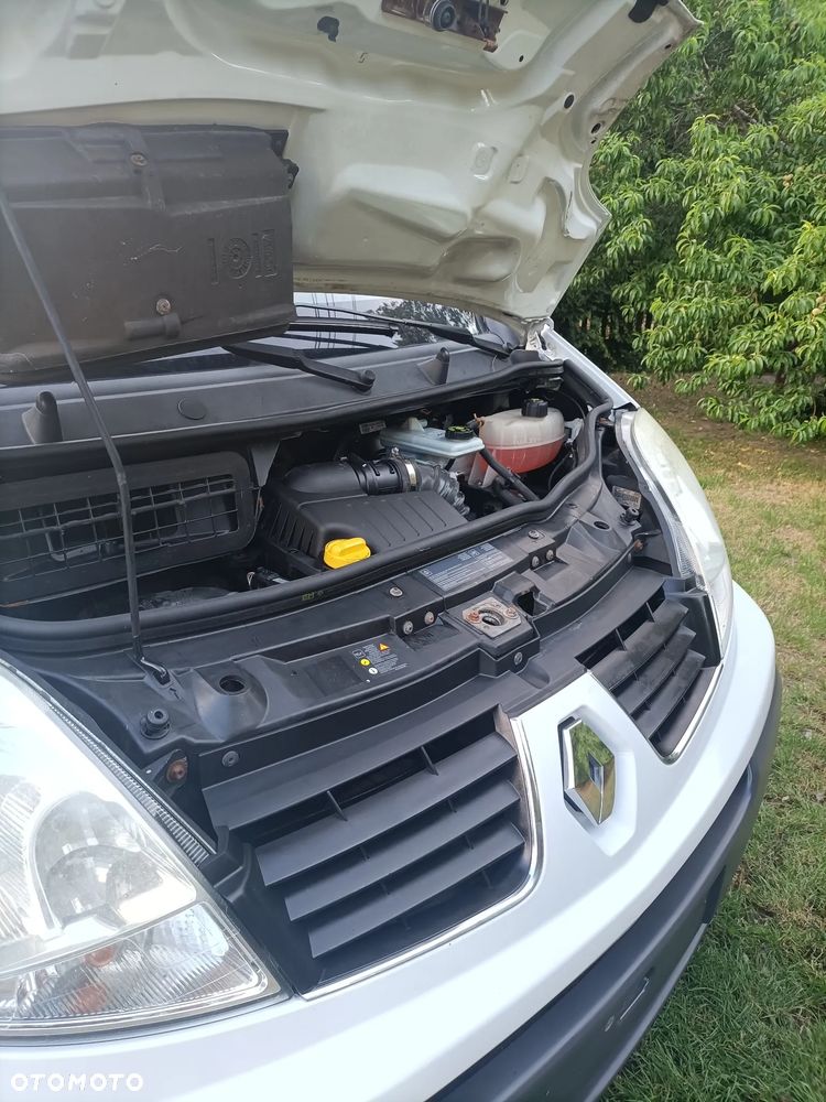 Renault Trafic - 9