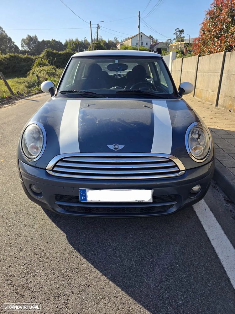 MINI 3 Portas Cooper D - 1