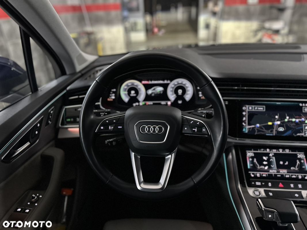 Audi Q7 55 TFSI e Quattro S Line Tiptr - 14