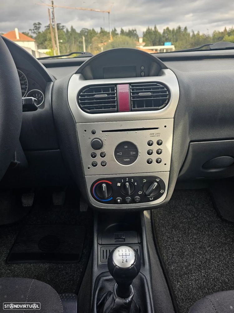 Opel Corsa 1.3 CDTi N-Joy - 17