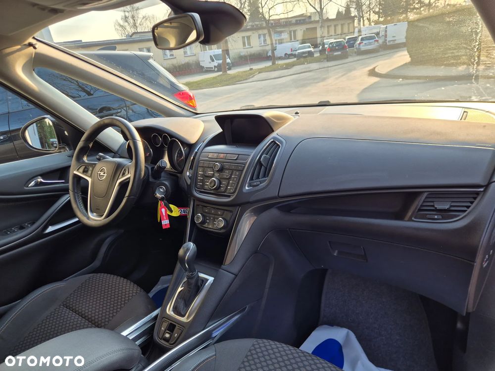 Opel Zafira Tourer 2.0 CDTI Automatik Edition - 12