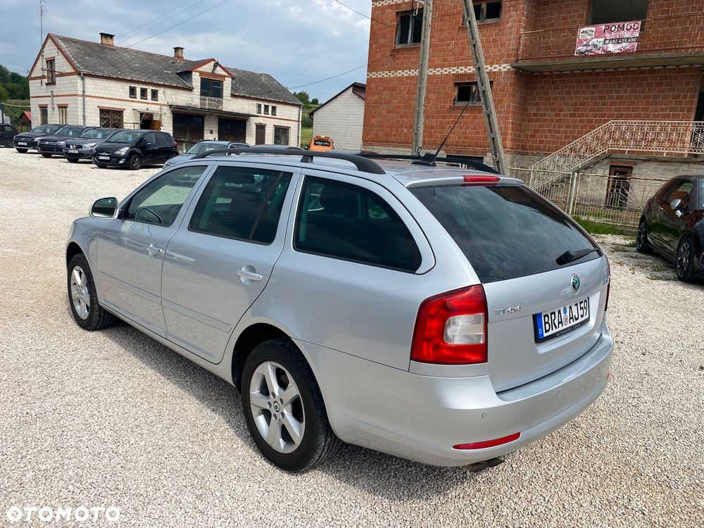 Skoda Octavia 1.6 TDI 4x4 Ambition - 8