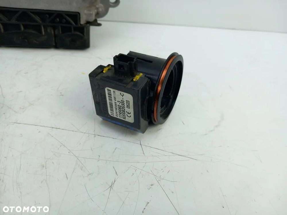 sterownik moduł uch-n3 komputer renault trafic vivaro 2.0 dci 0281018497 - 7