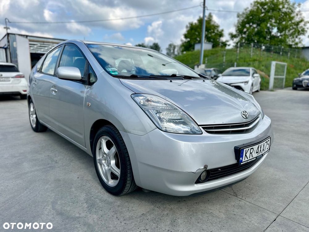 Toyota Prius 1.5 VVT-i Prestige - 7