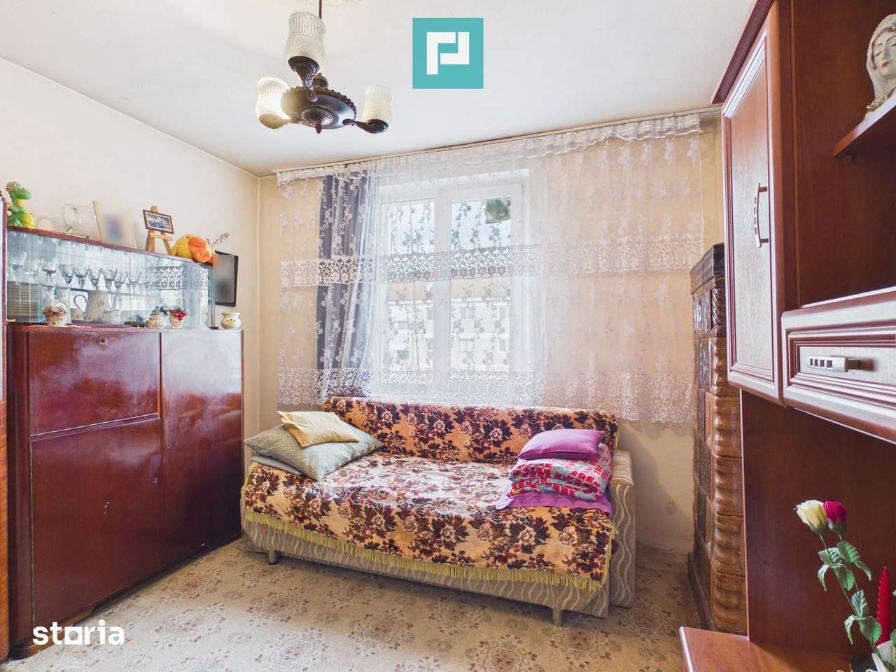 Apartament cu 3 camere zonă centrala în Lipova — fotografia 3
