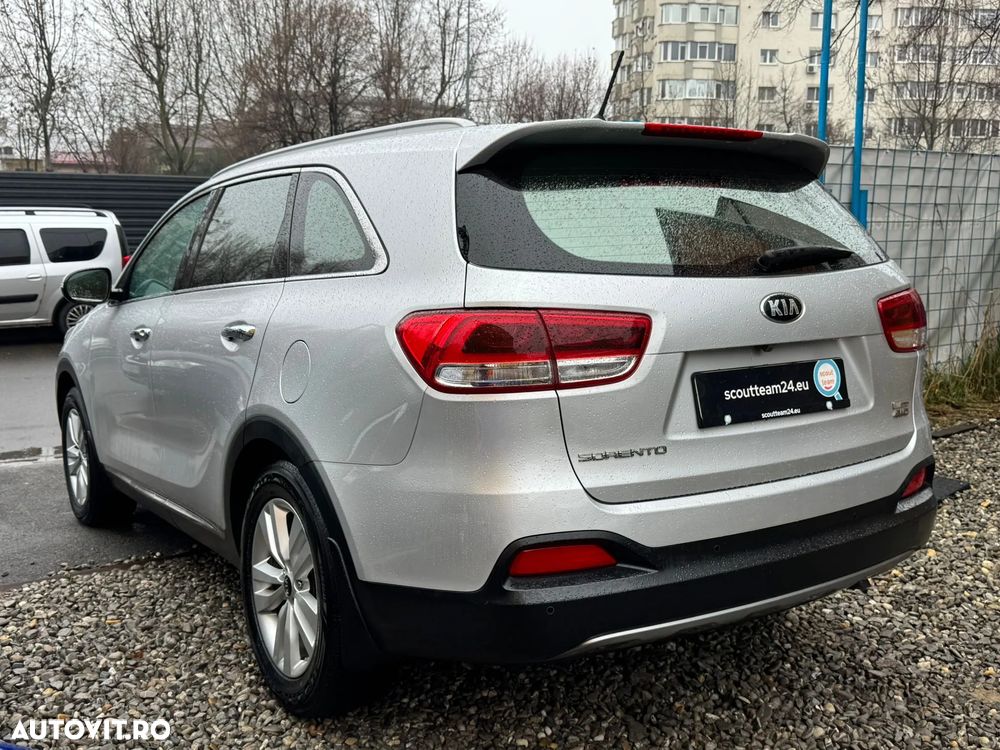 Kia Sorento 2.2 CRDi 4WD Aut. Edition 7 - 5