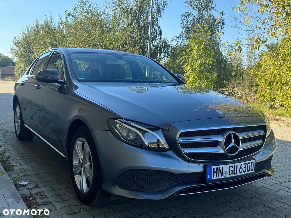 Mercedes-Benz Klasa E 200 9G-TRONIC Avantgarde - 11