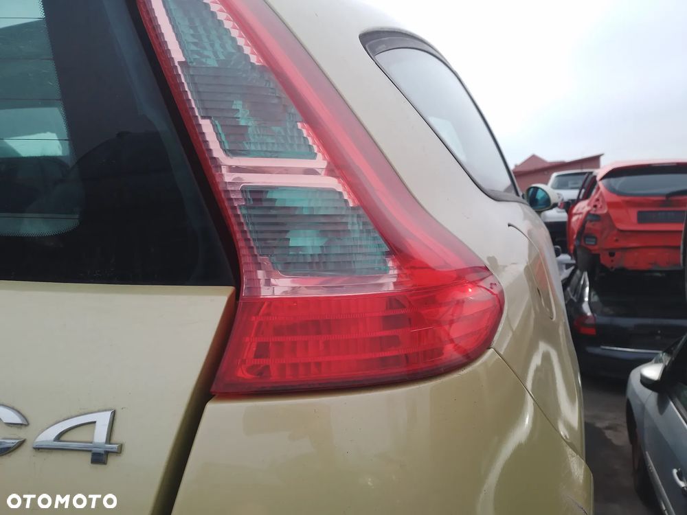 CITROEN C4 04-10 1.4 RADIO (KBC) - 9