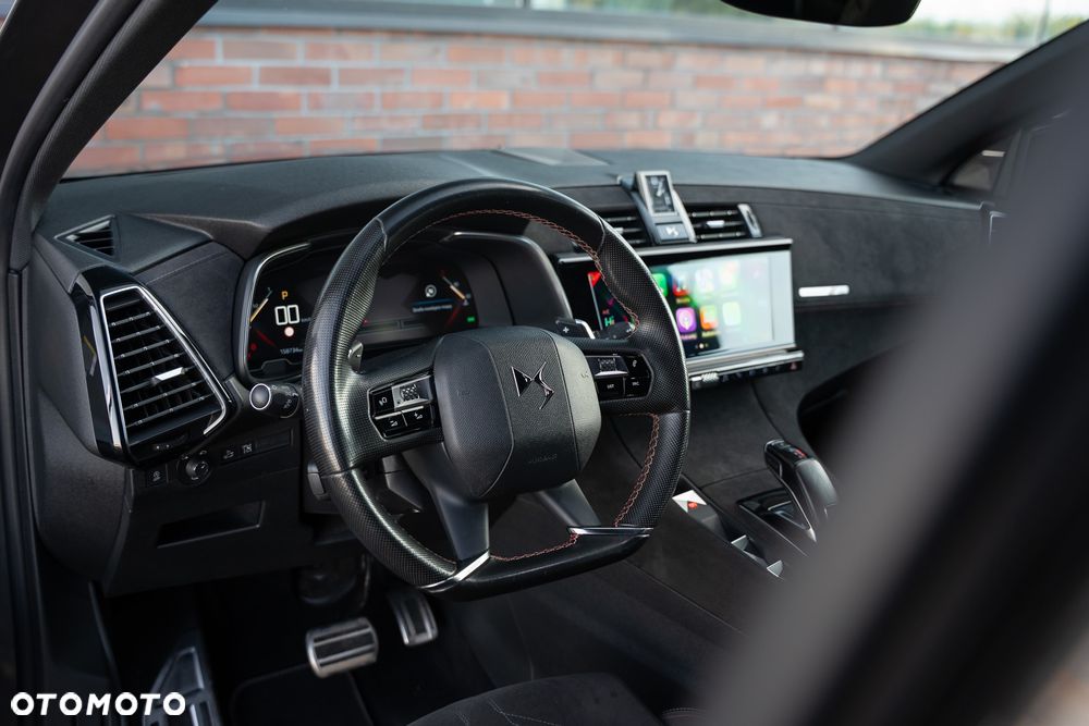 Citroën DS7 Crossback PureTech 180 PERFORMANCE LINE - 24