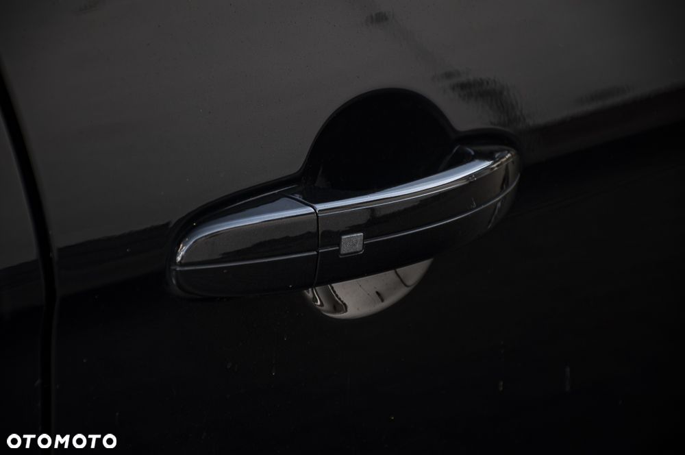 Ford S-Max - 12