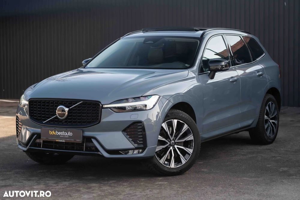 Volvo XC 60 B4 MHEV AT AWD Plus Dark - 23