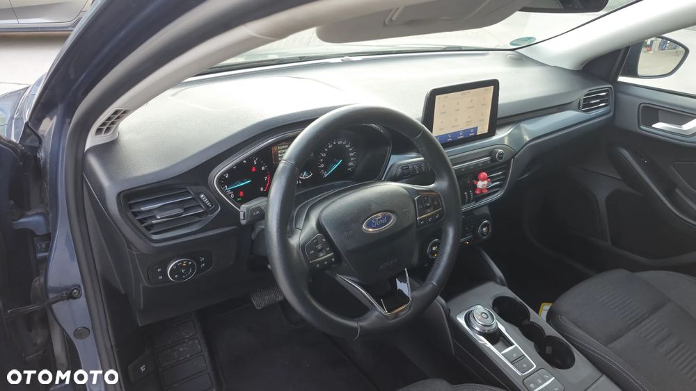 Ford Focus 1.0 EcoBoost Active X - 20