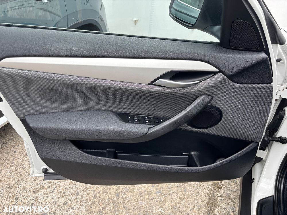 BMW X1 xDrive25d Aut. Sport Line - 14