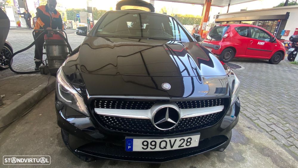 Mercedes-Benz CLA 180 d Shooting Brake AMG Line Aut. - 21