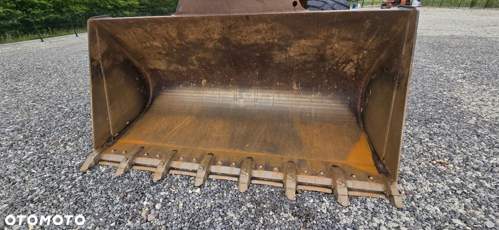Volvo L150F - 4