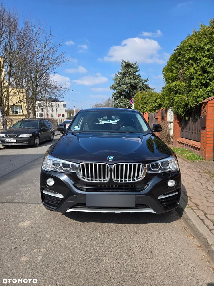 BMW X4 xDrive20i xLine - 4