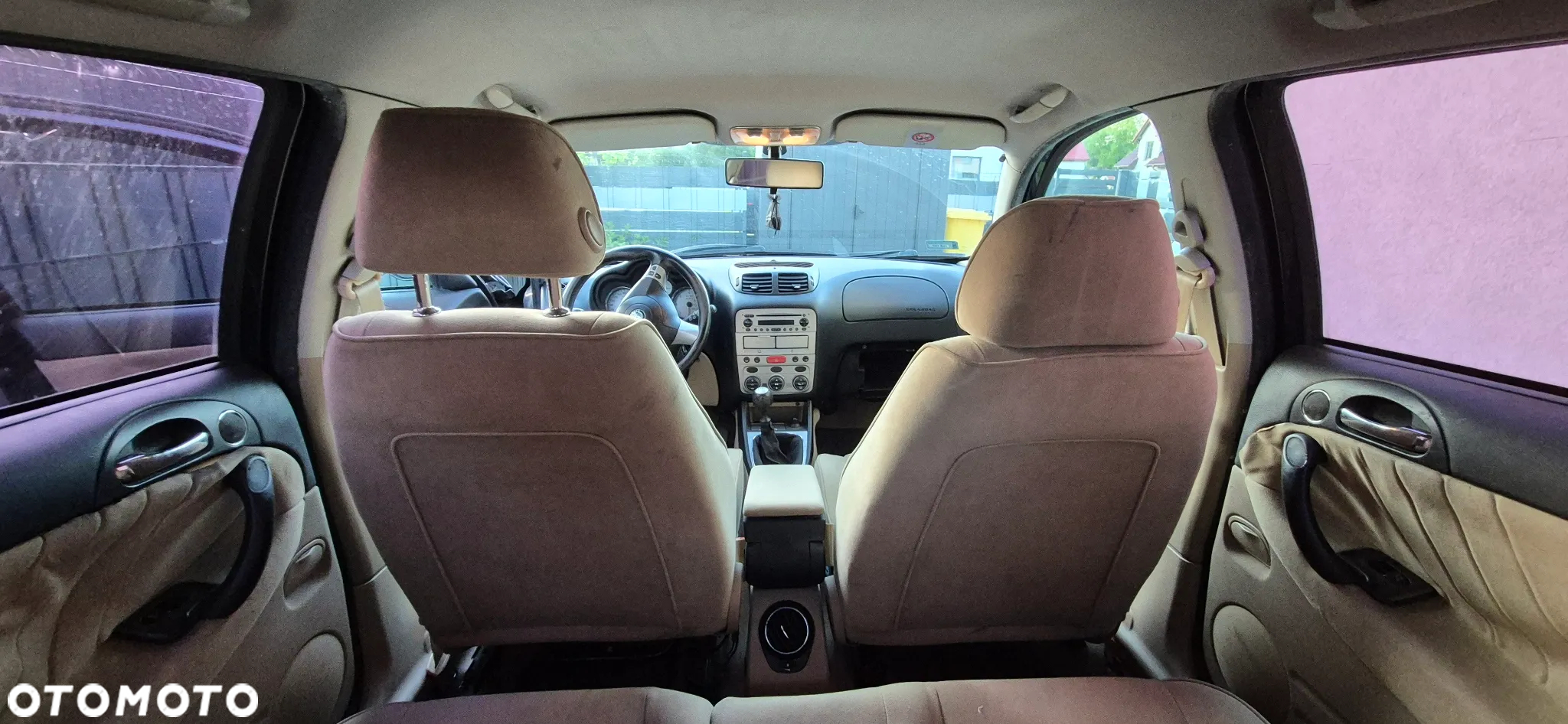 Alfa Romeo 147 - 3