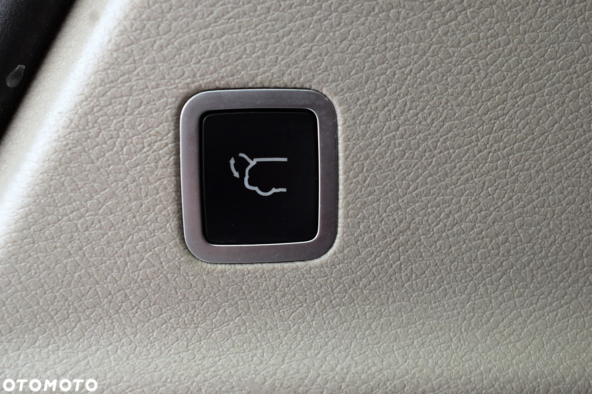 Chrysler Pacifica - 28