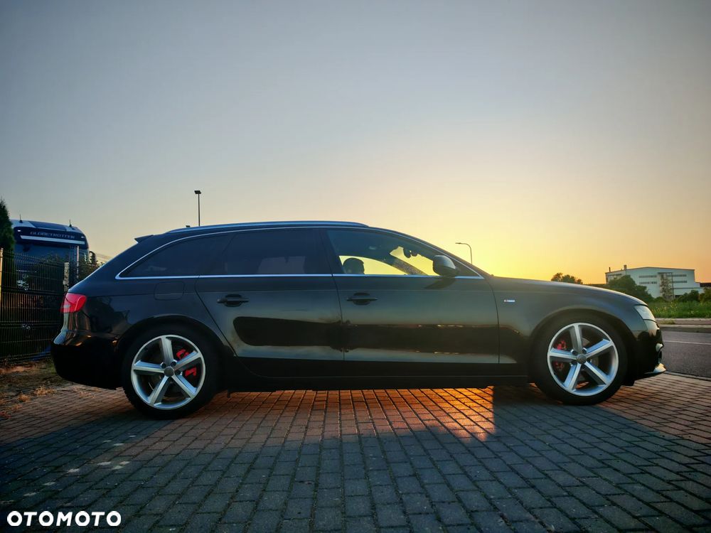 Audi A4 Avant 2.0 TDI DPF - 1