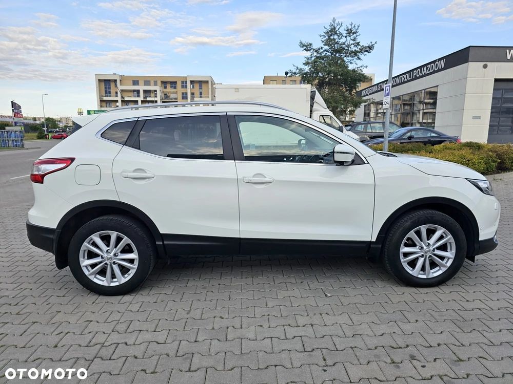Nissan Qashqai 1.6 DIG-T Tekna - 5
