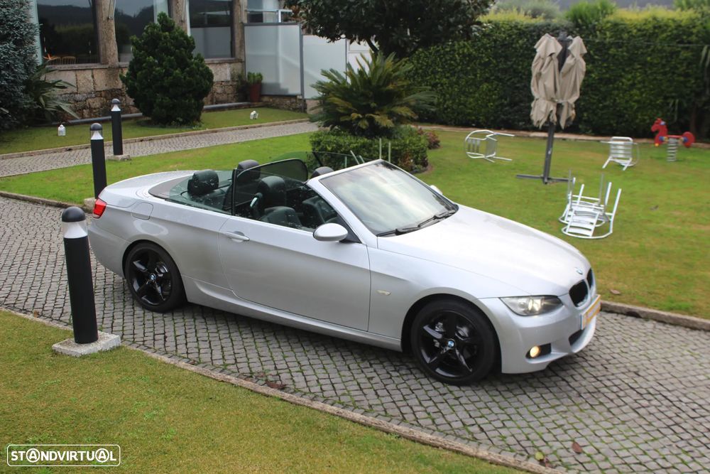 BMW 320 d Cabrio - 12