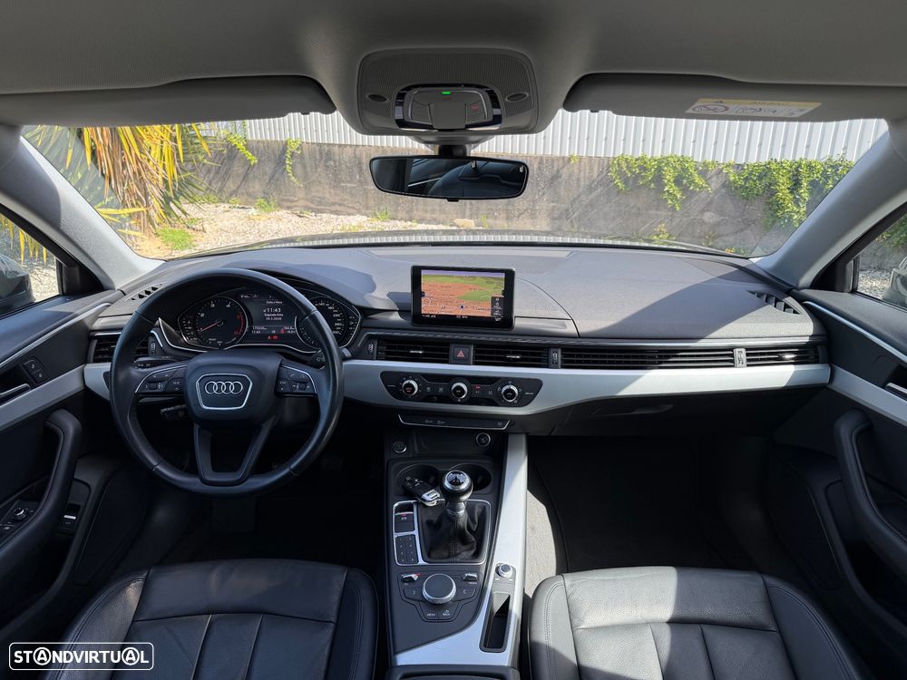Audi A4 2.0 TDI S-line - 8