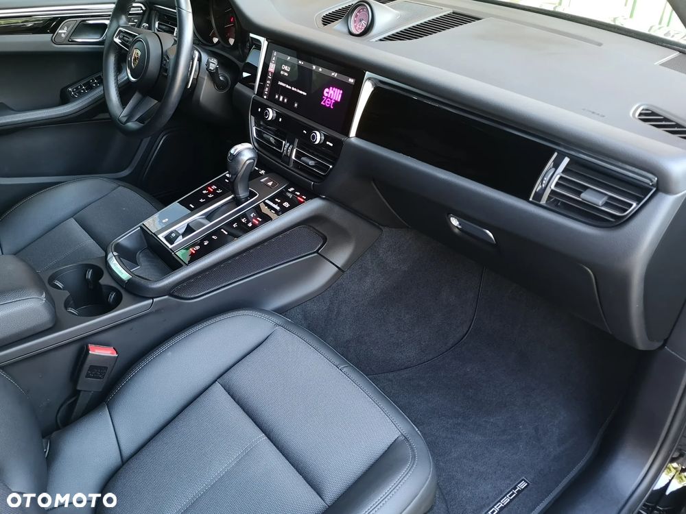 Porsche Macan Standard - 14