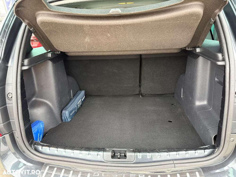 Dacia Duster dCi 110 FAP 4x2 Prestige - 26