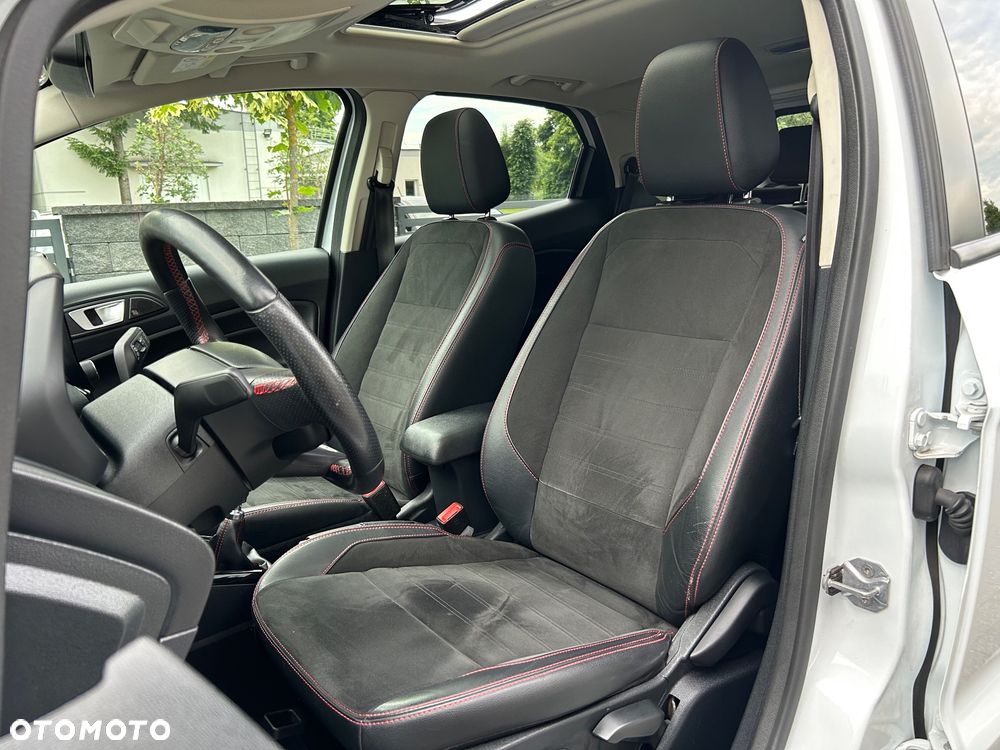 Ford EcoSport 1.0 EcoBoost ST-LINE - 26