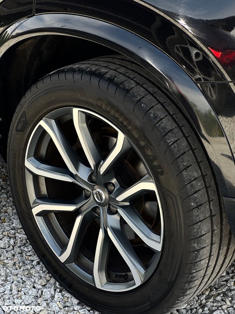Volvo XC 90 D5 AWD Geartronic Inscription - 25