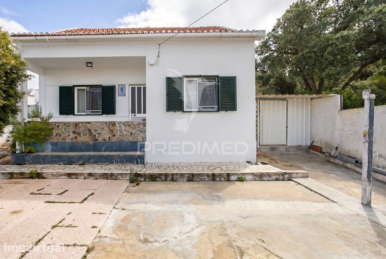 Exclusiva Moradia em Coina com Espaço Exterior de Excelência e Anex... - Grande imagem: 2/37