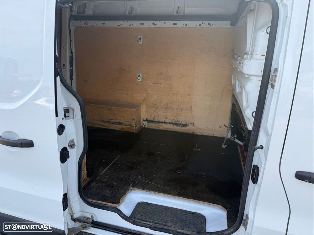 Renault Trafic 1.6 dCi L1H2 1.2T SS - 6