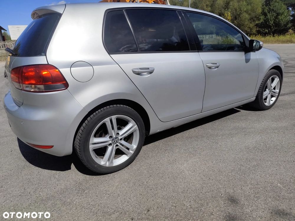 Volkswagen Golf - 9
