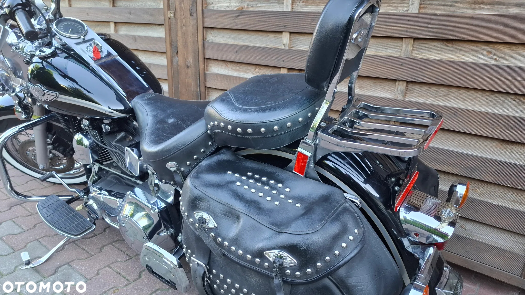 Harley-Davidson Softail Heritage Classic - 19
