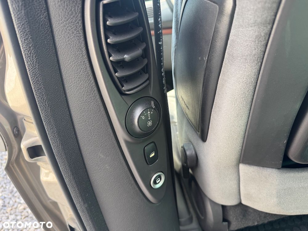 Citroën C8 2.2 HDi Exclusive - 13