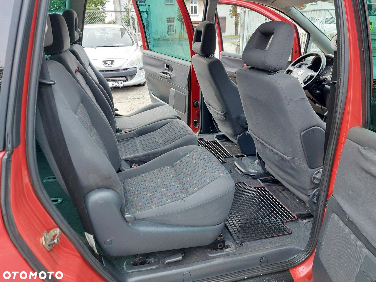 Volkswagen Sharan - 12