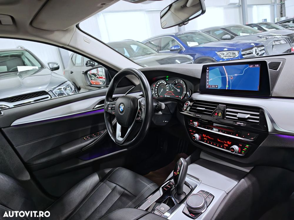 BMW Seria 5 518d Aut. - 9