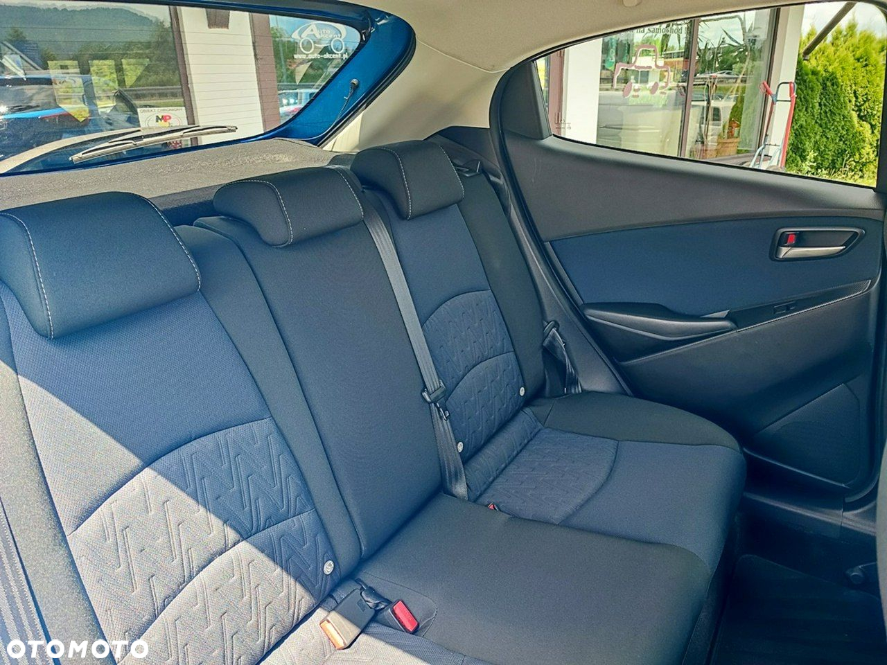 Mazda 2 SKYACTIV-G 90 Exclusive-Line - 17