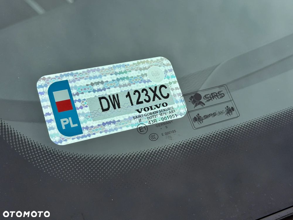 Volvo C70 2.0D Momentum - 35