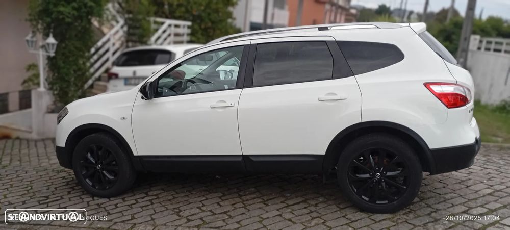 Nissan Qashqai +2 1.6 dCi Tekna Premium 18 - 8