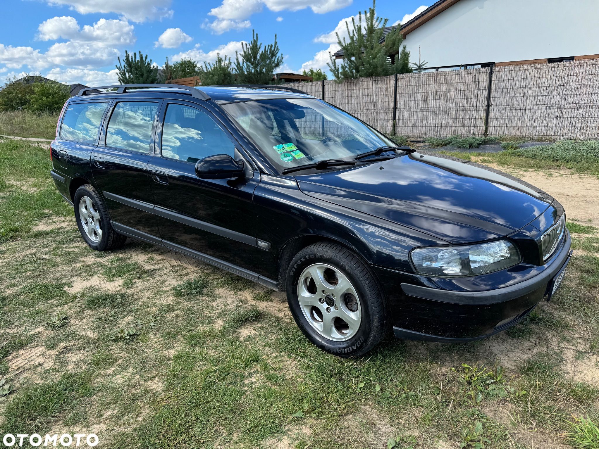 Volvo V70 2.0T Premium - 1